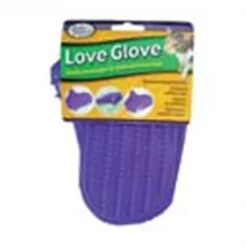Four Paws International Love Glove Groom Mitt for Cats - 01844