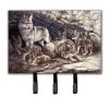 Carolines Treasures BDBA0157TH68 Wolf Wolves by the Den Leash or Key Holder