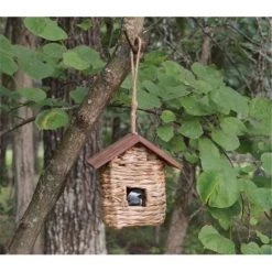 Songbird Essentials Hanging Grass Roosting Pocket with Roof