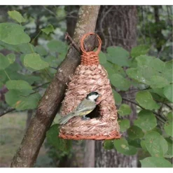 Songbird Essentials Hanging Grass Roosting Pocket Hive