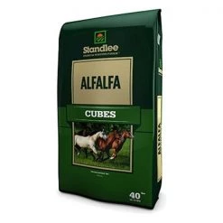 Standlee Hay 1180-40101-0-0 40 lbs. Premium Alfalfa Cubes Forage